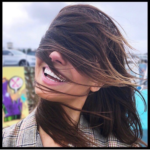 Meet your Posher, Monika - Picture 5 of 8